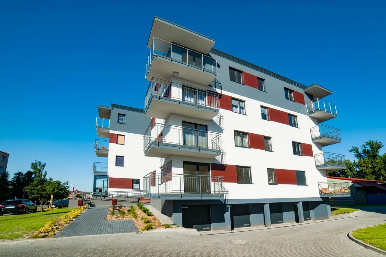 Urban Apart Uniejow Apartment Bagian luar foto